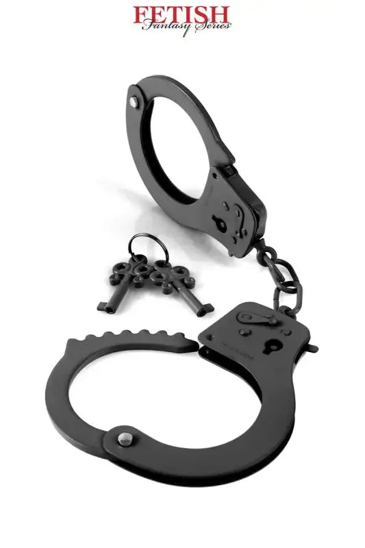 Menottes métal Designer Cuffs noires avec deux clés, parfaites pour le jeu BDSM de la collection Fetish Fantasy.