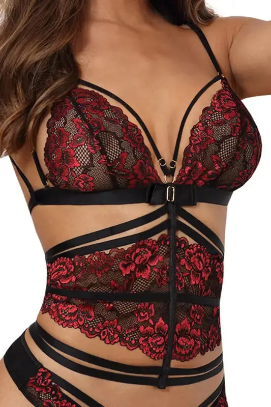 Soutien-gorge dentelle triangle avec serre-taille noir et rouge de Axami, élégant et sexy.