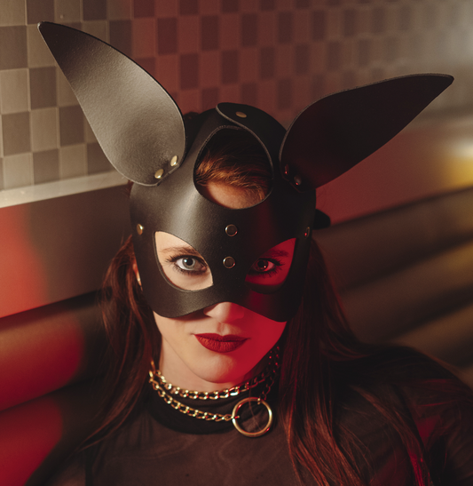 Masque Oreilles Lapin Noir et Gold · The Sinners · vue 2