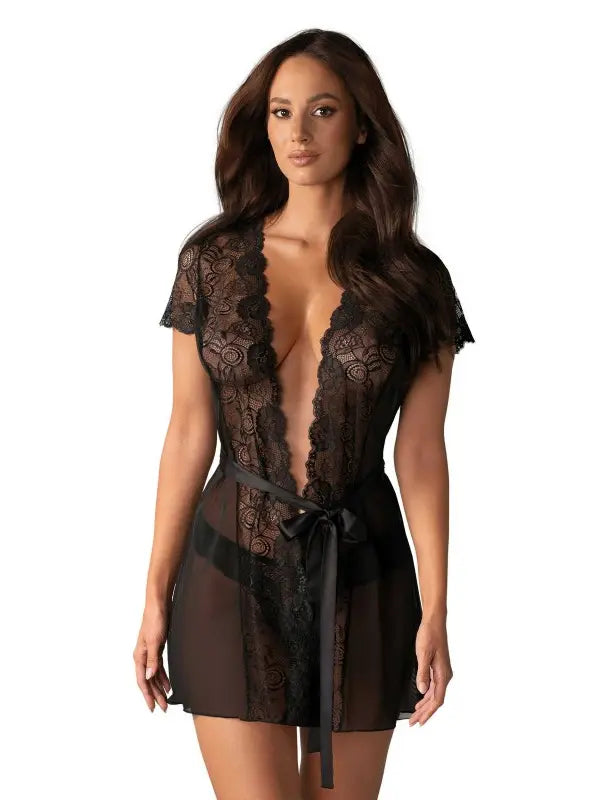 Alluria peignoir ou déshabillé noir à dentelle pour être sexy au saut du lit