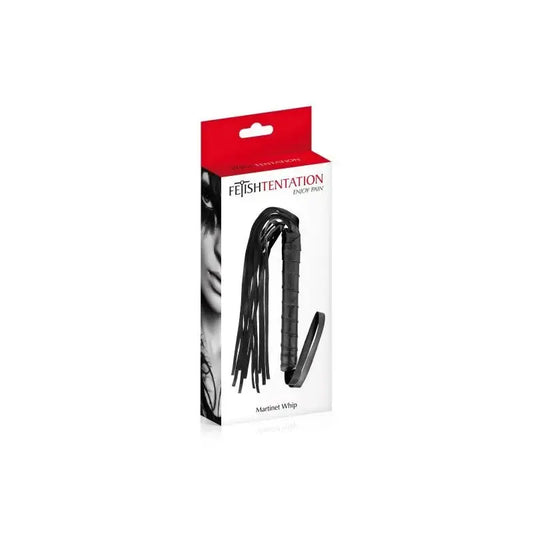 Fouet Simili Cuir Fetish Tentation dans son emballage, accessoire fétichiste idéal pour pimenter les moments intimes.
