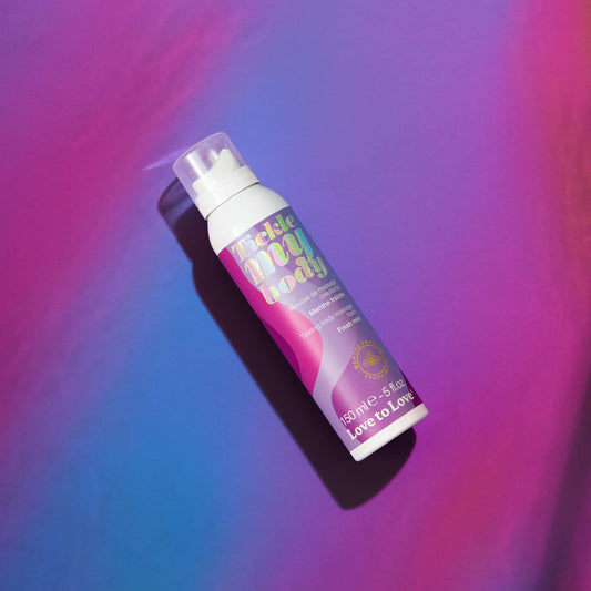 Mousse massage crépitante érotique menthe Tickle My Body — texture effervescente fraîche sur peau