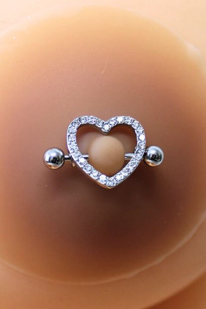 Paire de cache-tétons piercing barre coeur faux diamant peau métisse · Be Lily Accessories · vue 4