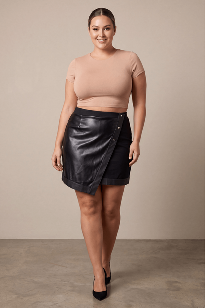 Jupe courte noire Mia · Be lily Mode · vue 3