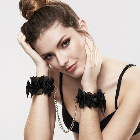 Menottes Frou Frou Noir · Bijoux Indiscrets