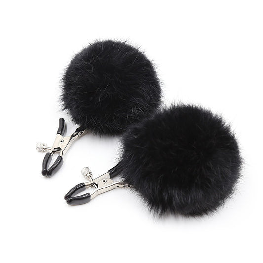Pinces à seins avec pompoms noires · Dreamy Fetish