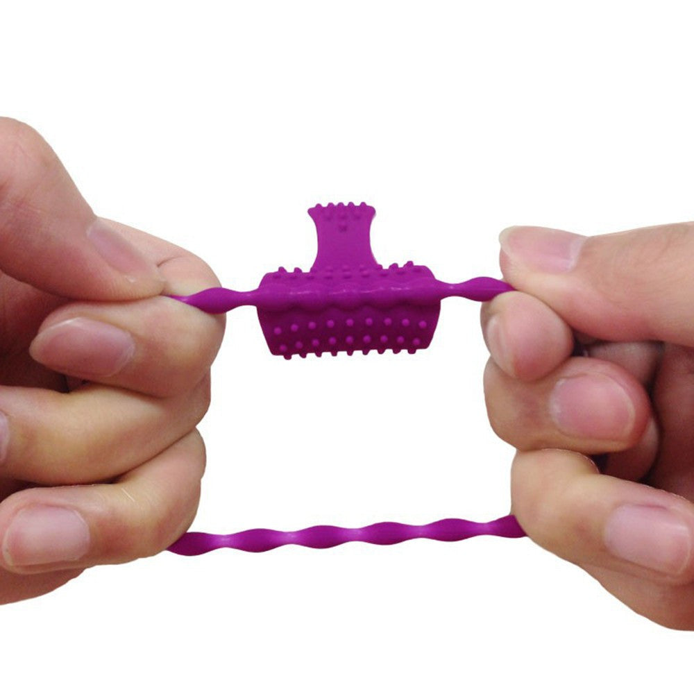 Anneau violet vibrant silicone avec langue picot dosette de lubrifiant · Pocket Pleasure · vue 4