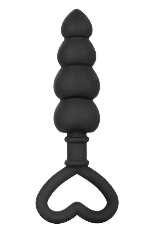 Bouchon Plug anal noir en perles avec poignée en forme de cœur.