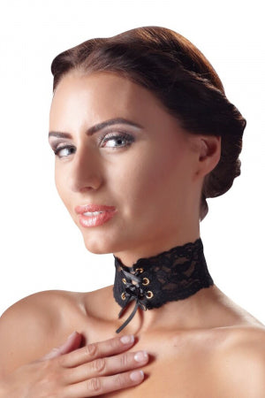 Collier en dentelle · Cotelli Accessoires