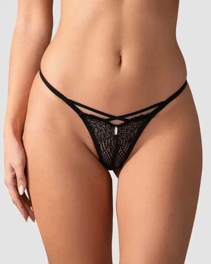 String sexy Iliosa noir en dentelle pour sublimer votre féminité, séduisant et élégant.