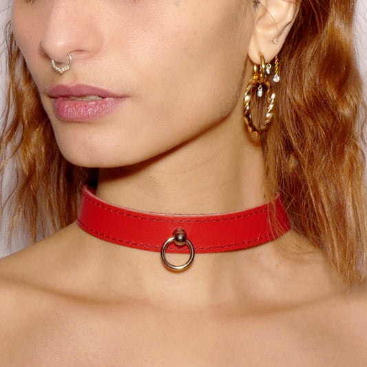 Collier fin anneau Rouge · The Sinners