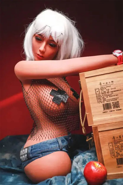 Une mini poupée sexuelle sensuelle en silicone réaliste, Valérie une demi personne rien que pour toi chez LollyDoll