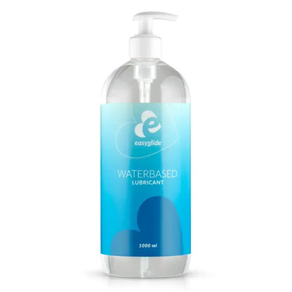 Lubrifiant grand format Easyglide Waterbased 1000 mlUn lubrifiant intime de haute qualité conçu pour offrir une expérience de confort et de plaisir incomparable. Fabriqué en Allemagne et disponible chez LollyDoll