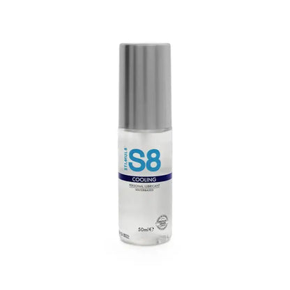 Le Lubrifiant rafraichissant intime S8 Cooling Lube de la marque Stimul8 (S8) 50ml est l'allié idéal pour ceux qui recherchent à la fois confort et sensation intense lors de leurs moments intimes, disponible chez LollyDoll