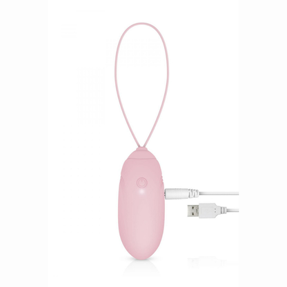 Oeuf vibrant télécommandé débutante LUV EGG rose – détail texture silicone médical doux et cordon de retrait