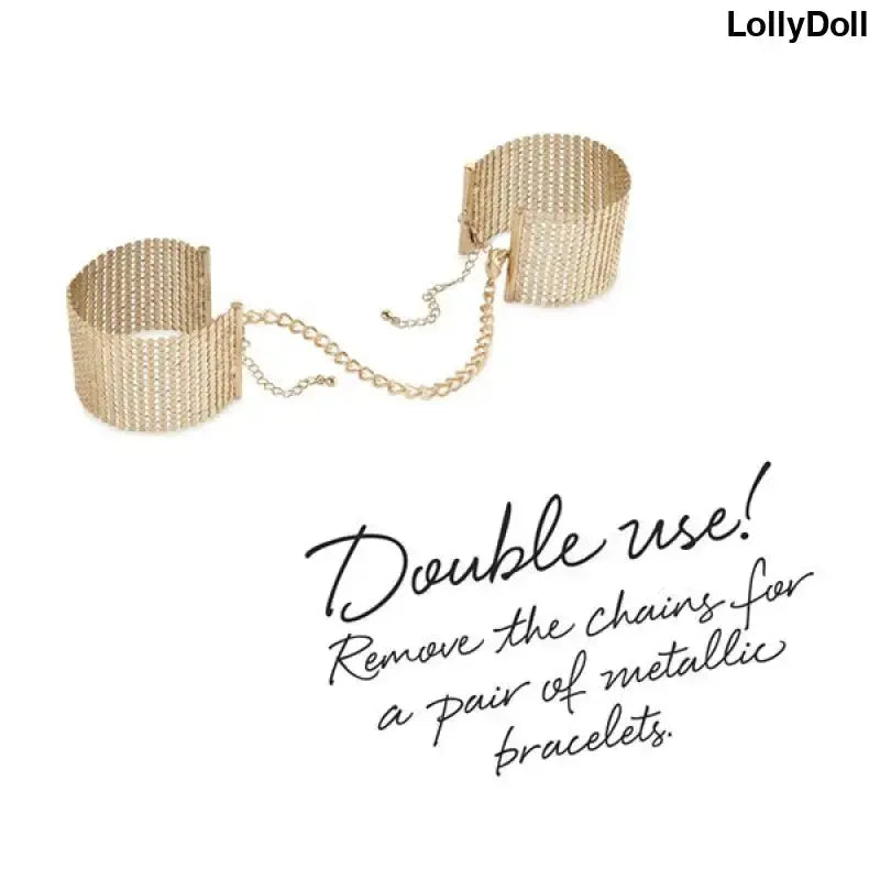 Menottes Bracelets en Or "Désir Métallique" pour une touche de luxe et de sensualité. Disponible chez LollyDoll.