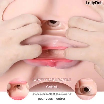 Tête de poupée sexuelle en silicone.