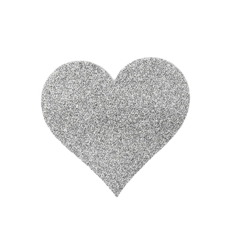 Cache tétons cœur pailleté blanc adhésifs — détail de l'effet pailleté lumineux sur le cœur blanc