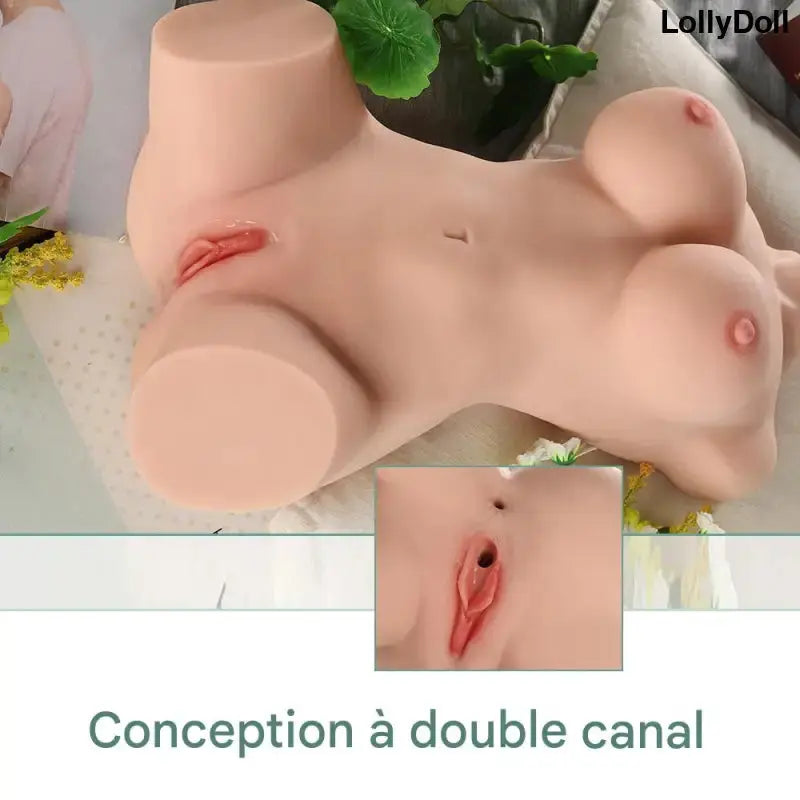 Petite poupée sexuelle en silicone avec conception à double canal pour un plaisir accru.