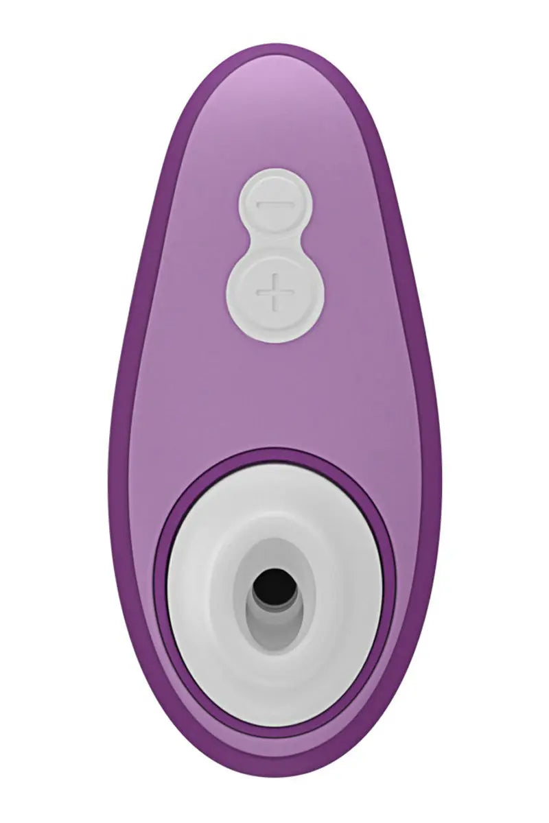 Stimulateur clitoridien nouvelle génération  Womanizer Liberty 2 , de couleur violette pour des orgasmes a répétition dispo chez LollyDoll votre fournisseur de plaisir