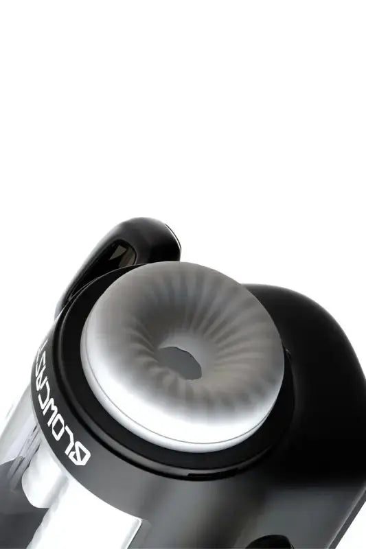Masturbateur pour homme noir avec support flexible pour téléphone disponible dans votre boutique en ligne LollyDoll