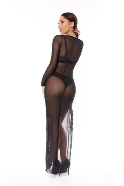 Robe longue noire transparente en voile dispo sur LollyDoll