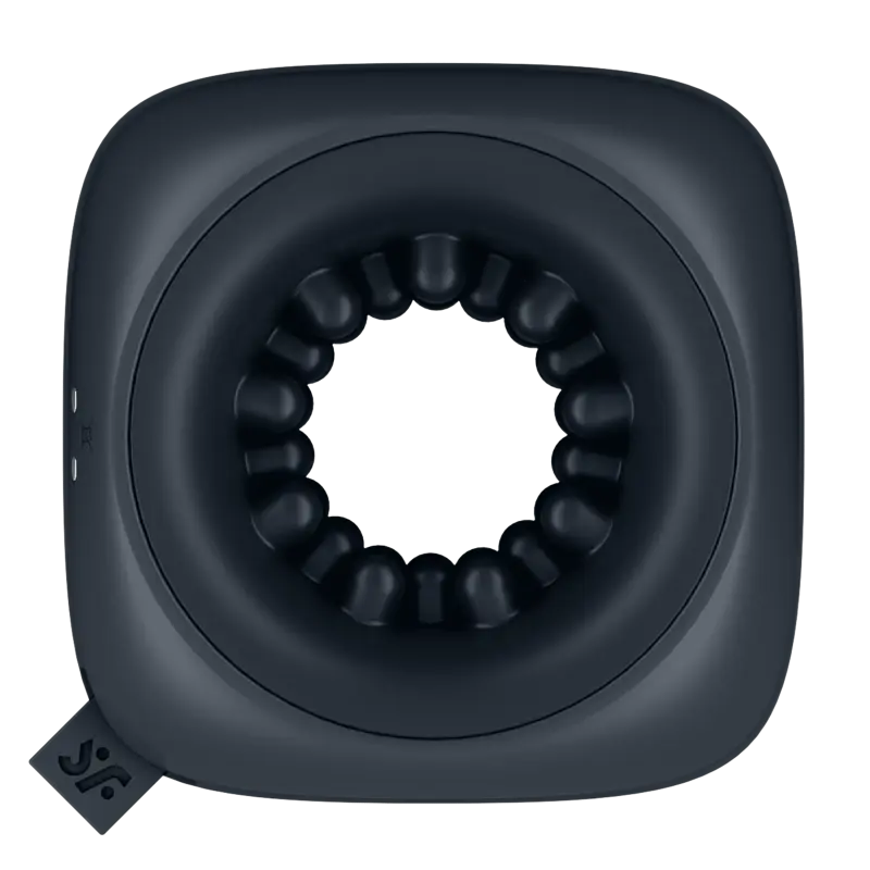 Masturbateur Masturbateur de poche Compact, discret et terriblement efficace, il combine 3 moteurs puissants à une surface en silicone doux pour stimuler le gland ou l’ensemble du pénis avec une intensité redoutable. Chez LollyDoll